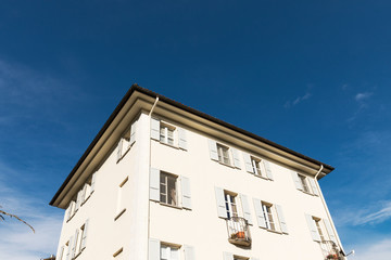 Four floors private building seen from the outside, detail