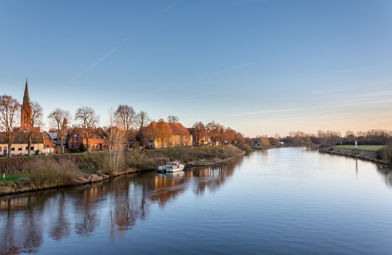 Nienburg an der Weser im Herbst