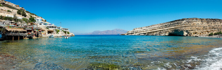 panoramique de Matala Beach au sud de la Crète