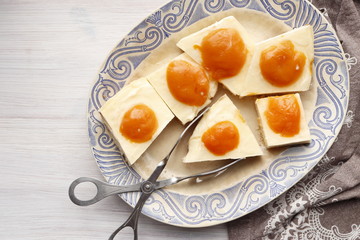 Pie with cream and canned apricots. Pie - 