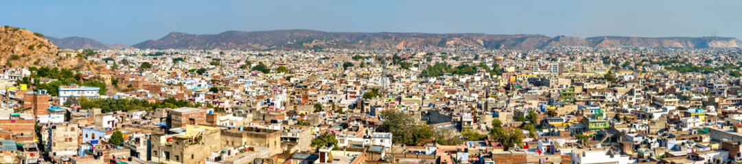 Fototapeta na wymiar Panorama of Jaipur - Rajasthan, India