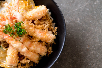 fried shrimps tempura on topped rice bowl