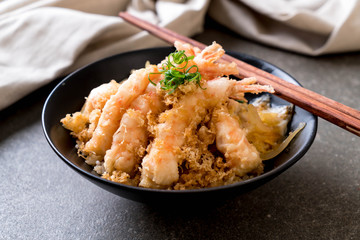 fried shrimps tempura on topped rice bowl