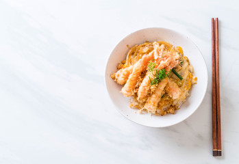 fried shrimps tempura on topped rice bowl
