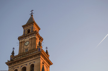 Fototapeta na wymiar Torre de la Iglesia de Santa María en Carmona / Church of Santa Maria, Carmona, Sevilla, Andalucía, España