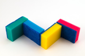 Мягкие губки из вспененного поролона с тонким слоем абразивного полимера для удаления загрязнений.