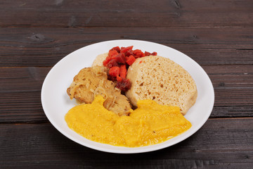 Sauce with seitan and dumplings on a table