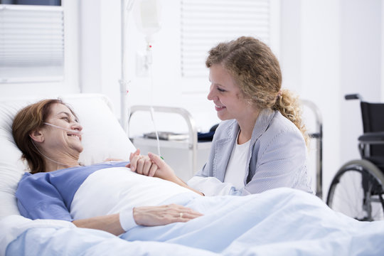 Woman visiting mum in hospital