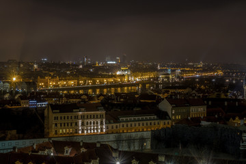 Fototapeta na wymiar Blick auf das nächtliche Prag