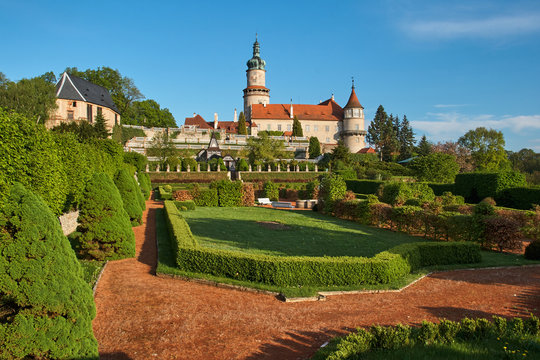 Castle, Nove Mesto nad Metuji, Czechia, Europe, garden