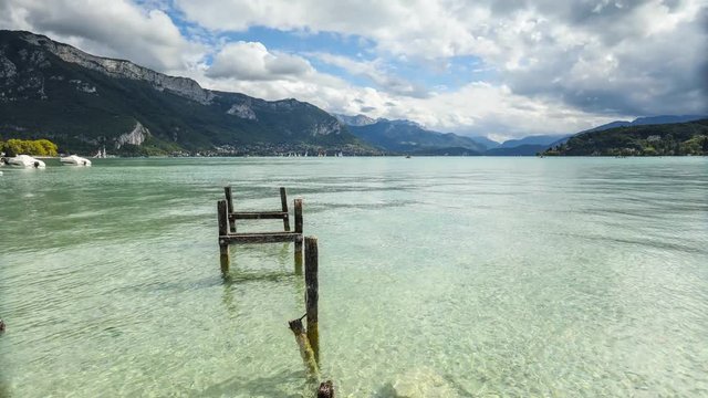 Timelapse du lac d'Annecy depuis le paquier, haute savoie, 74
