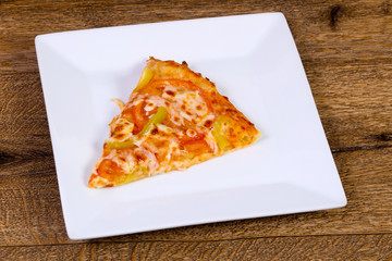 Pizza with bell pepper