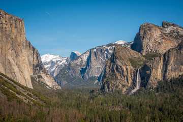 Tunnel View Yosemite National Park 