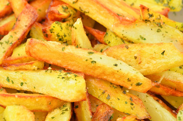Fried potato with herb