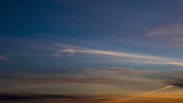 Beautiful clouds at sunset, time-lapse 4K
