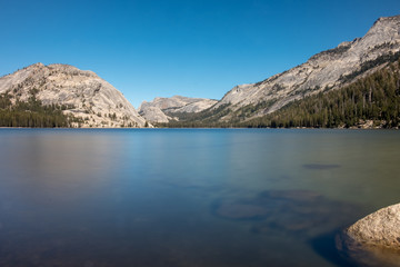 Yosemite National Park / Lake