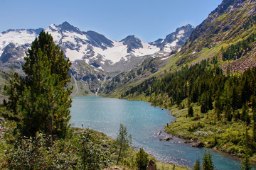 Fototapeta na wymiar Landscape with beautiful mountain lake