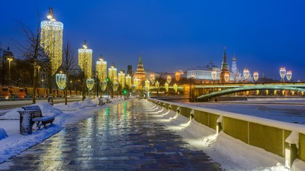 Winter morning on the Kremlin embankment and the Moscow Kremlin