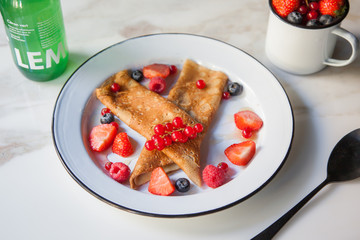 crêpe fruit rouge gastronomie 