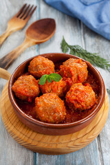Meatballs with tomato
