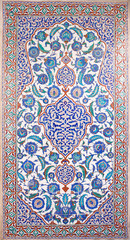 Iznik lapis tiles with floral pattern in the tomb of Selim II in Istanbul, Turkey