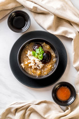 Braised Fish Maw in Red Gravy Soup with Crab