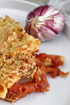 Macaroni with cheese and chorizo. Homemade