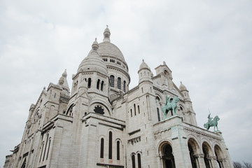 Fototapeta na wymiar Church of Sacre Coer in Paris, France
