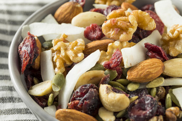 Healthy Homemade Superfood Trail Mix