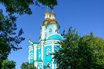 Fototapeta na wymiar Krasnogirskyi Holy Virgin Convent, monastery, religious building XVII century. Orthodox Church. Zolotonosha, Ukraine.