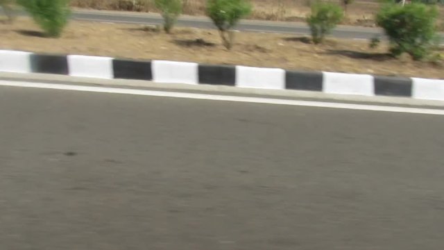 Different colors lines drawn on the road having gap indicates line changing is allowed.