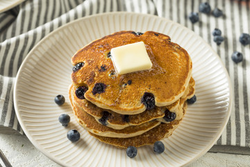 Healthy Homemade Blueberry Pancakes