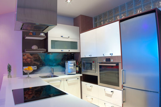 รูปภาพCook-Room – เลือกดูภาพถ่ายสต็อก เวกเตอร์ และวิดีโอ193 | Adobe Stock