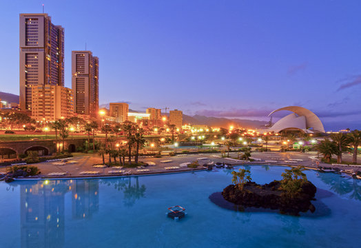 Parque Maritimo Cesar Manrique, Torres de Santa Cruz and Auditorium, Santa Cruz de Tenerife, Tenerife, Canary Islands, Spain, Atlantic