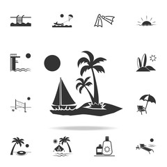 summer travel on yacht icon. Detailed set of beach holidays icons. Premium quality graphic design. One of the collection icons for websites, web design, mobile app