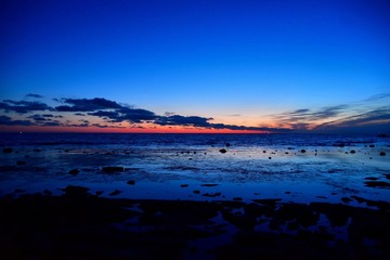 夜明け前の雨晴海岸