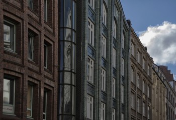 Fototapeta na wymiar Façade d'immeuble à Hambourg, Allemagne
