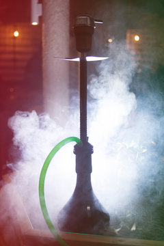 hookan in a nightclub