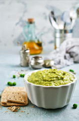 mashed green peas