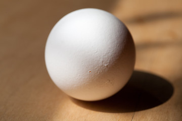 Small pin hole on the edge of egg shell