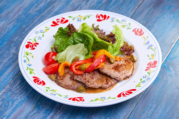 beef with salad