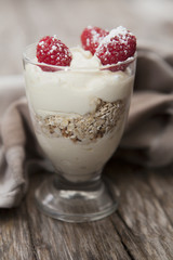 dessert lacté a la framboise