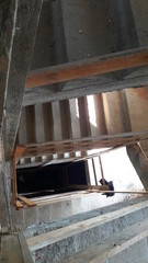 Cantiere edile - scala in cemento armato