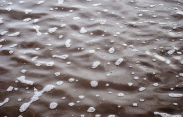 水たまり　泡　素材