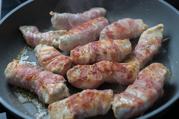 Saltimbocca in der Pfanne
