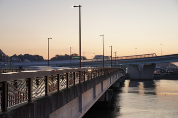 福岡西の都市風景　橋と都市高速