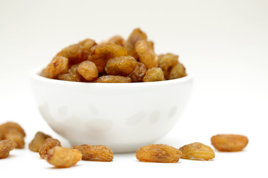 Raisins isolated on white background, abjosh