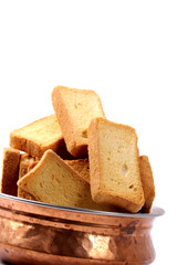 crispy rusk, cake rusk