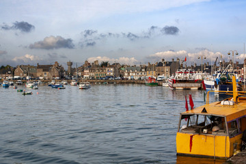 Fototapeta premium Barfleur. Vue sur le port. Manche. Normandie
