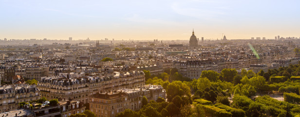Fototapeta premium Paris skyline from the Eiffel Tower